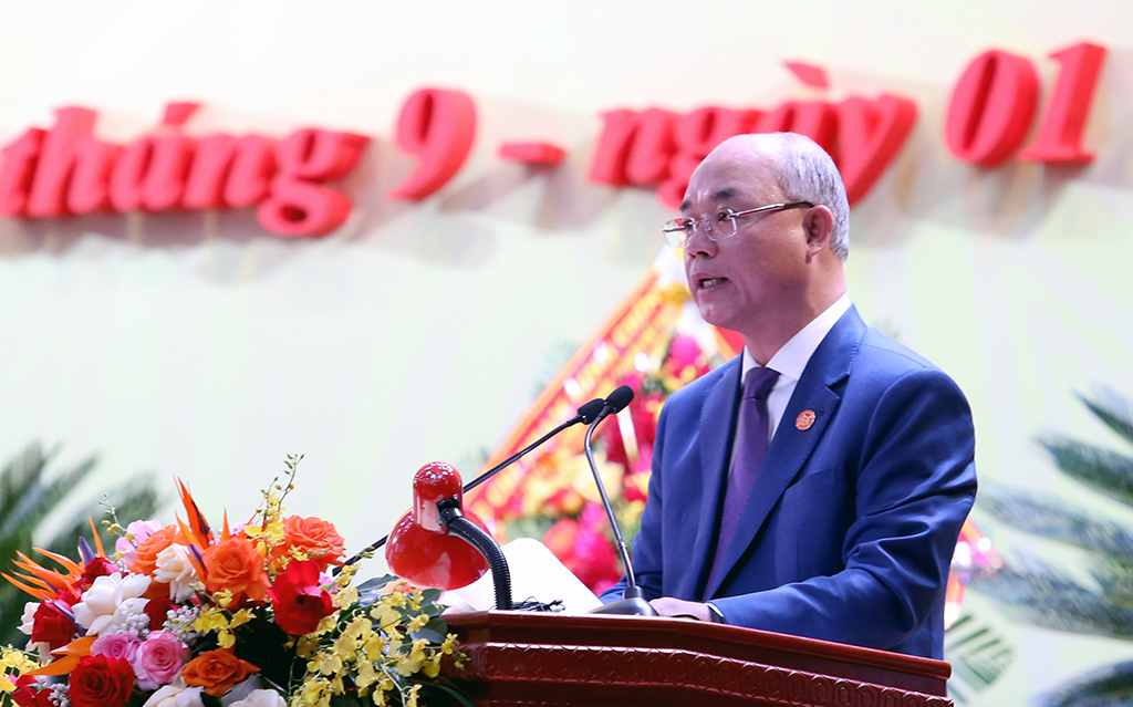 Đẩy mạnh cải cách hành chính gắn với xây dựng chính quyền số, đồng hành cùng người dân và doanh nghiệp trong phát triển kinh tế - xã hội tỉnh Đắk Lắk giai đoạn 2025-2030